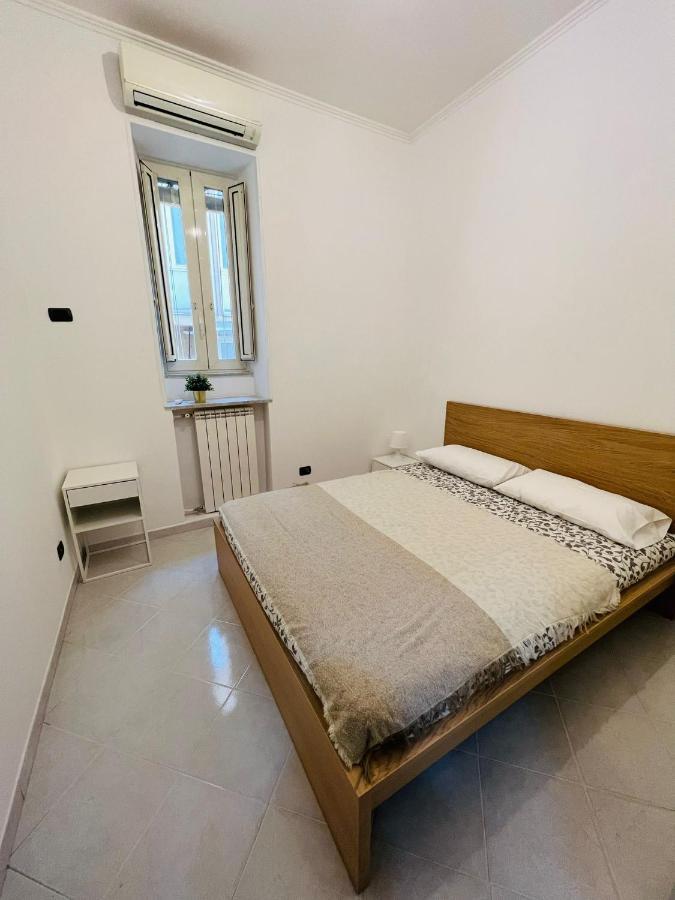Casa Mires Apartment Napoli Bagian luar foto