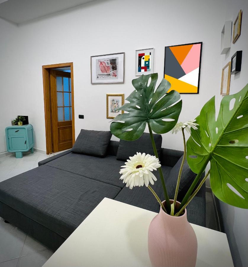 Casa Mires Apartment Napoli Bagian luar foto